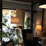 Avogari Bed & Breakfast *