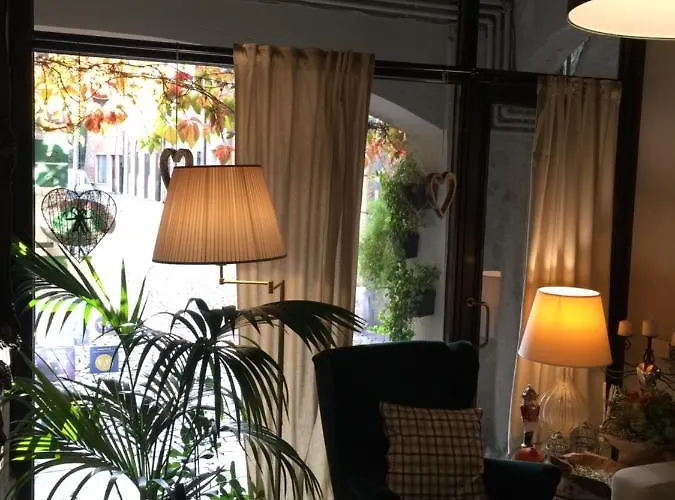 Avogari Oda ve Kahvaltı *