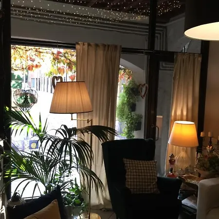 Avogari Bed & Breakfast *